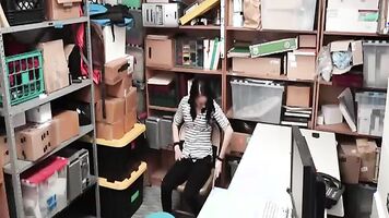 Girl giving a blowjob and getting violently raped in homemade porn video made the rounds.